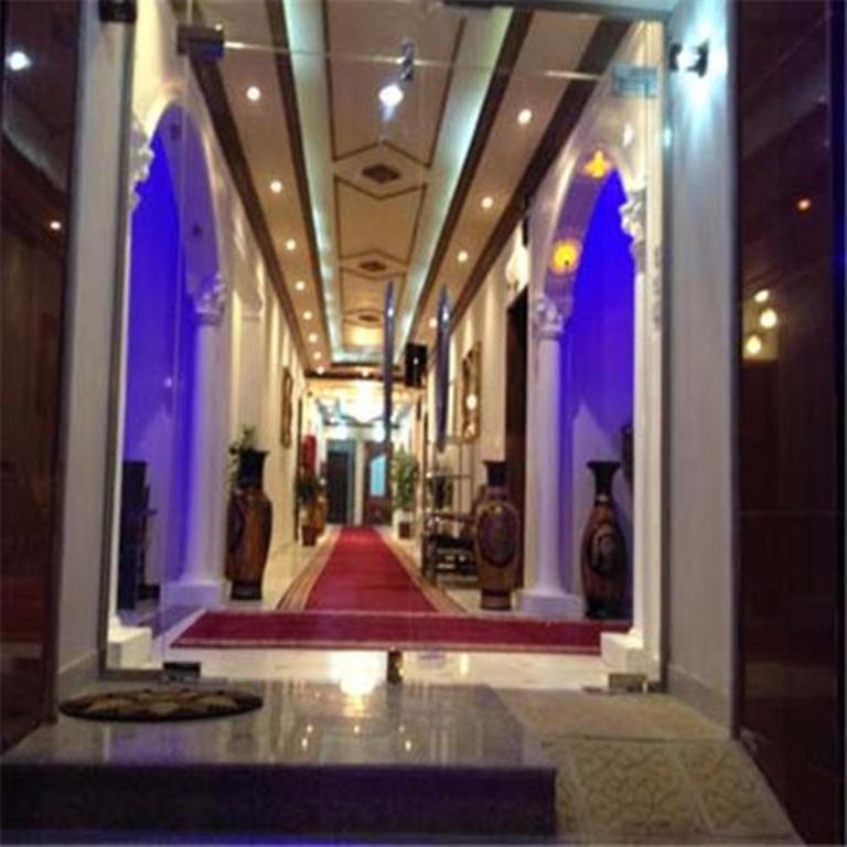 Al Fanar Palace 1 Aparthotel